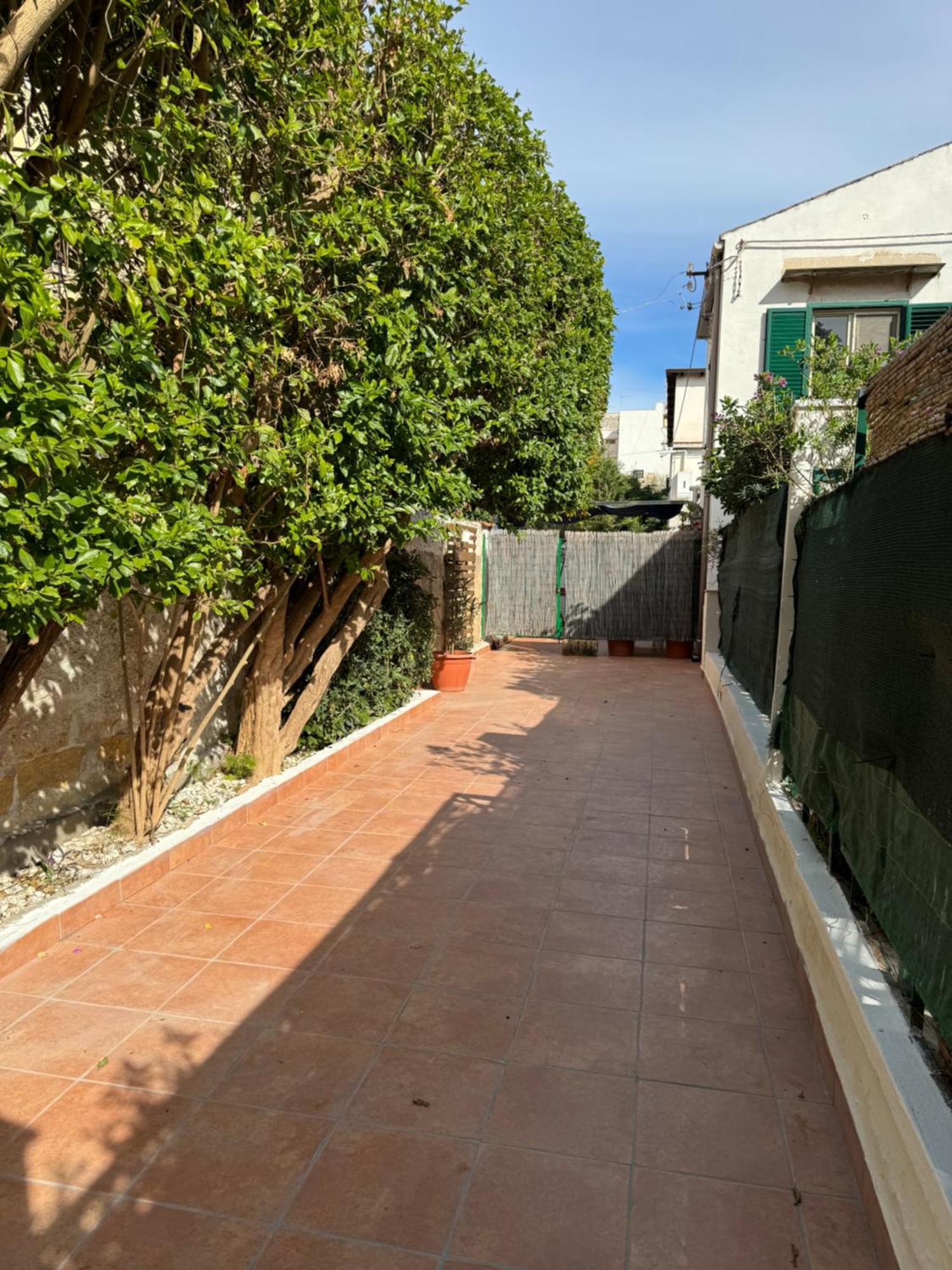 Holiday Mondello Ngoại thất bức ảnh